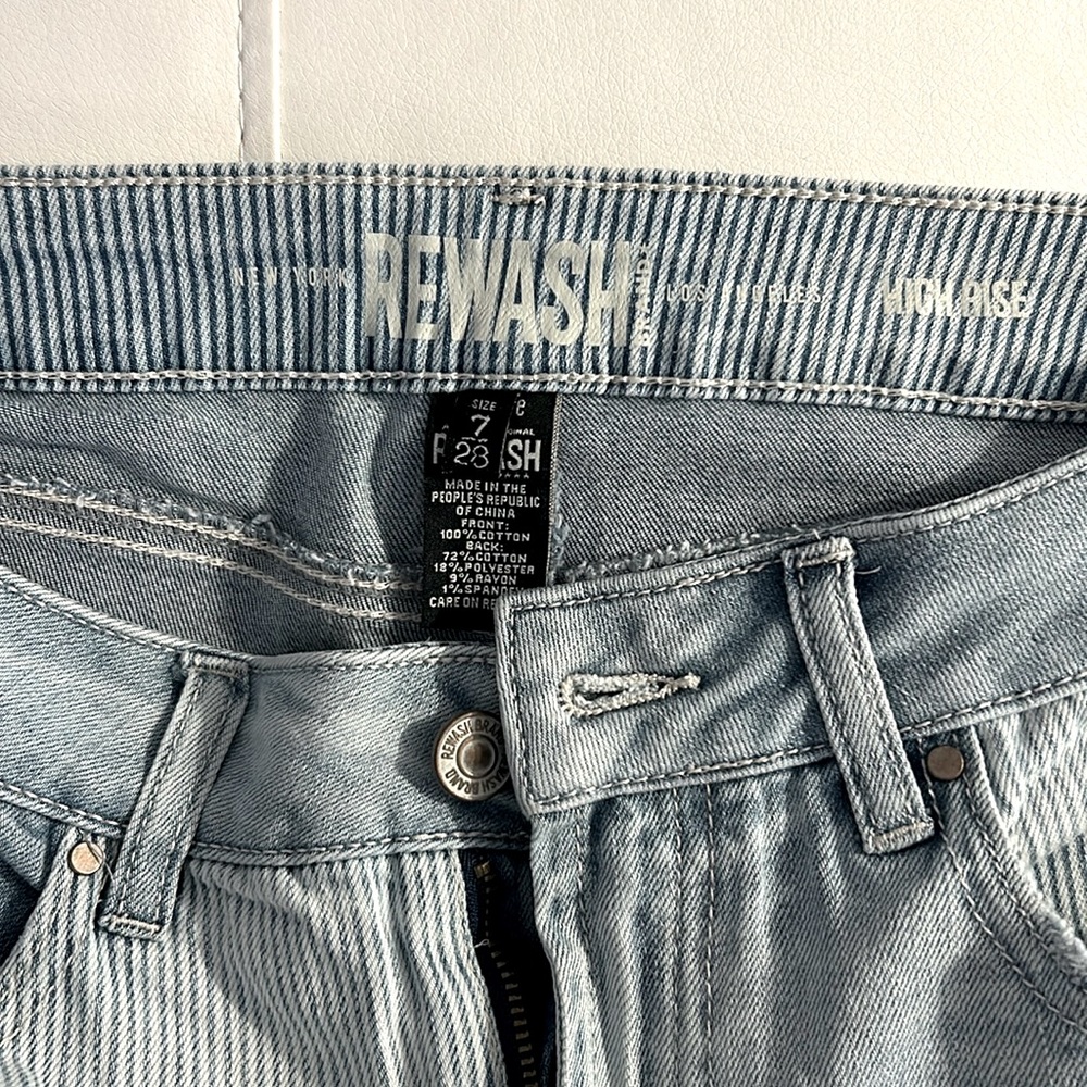 Rewash High Rise Denim Shorts - Picture 3 of 6